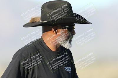 media/Jan-15-2026-Racers Edge (Thu) [[dfebeb70ab]]/1-Around the Pits-Track Walk/